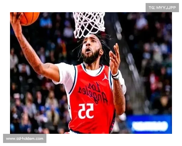 快船客场挑战活塞,近期进攻效率起伏成隐患 快船客场挑战活塞,近期进攻效率起伏成隐患